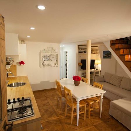Barbarossa House With Parking Apartment Крес Екстериор снимка