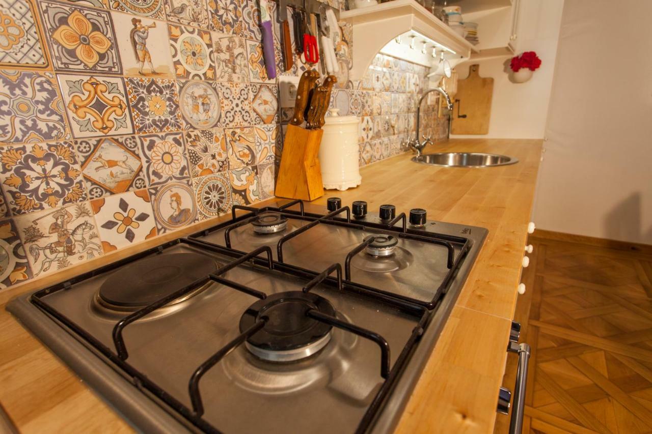 Barbarossa House With Parking Apartment Крес Екстериор снимка