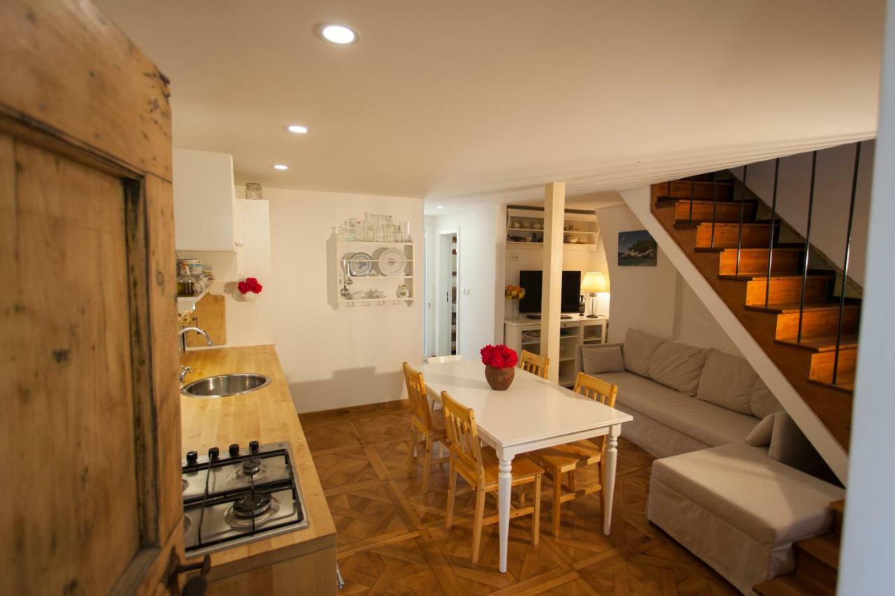 Barbarossa House With Parking Apartment Крес Екстериор снимка