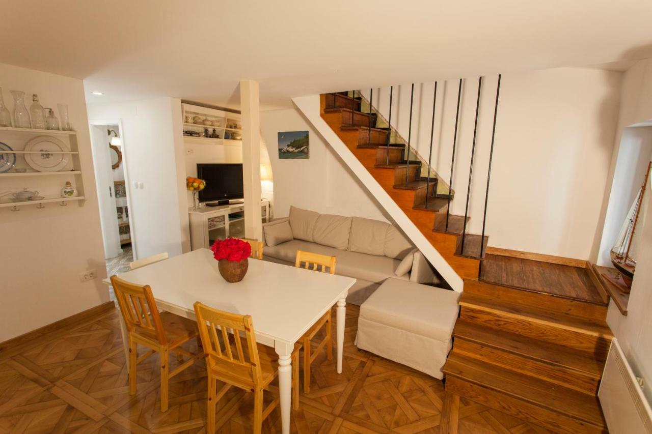 Barbarossa House With Parking Apartment Крес Екстериор снимка