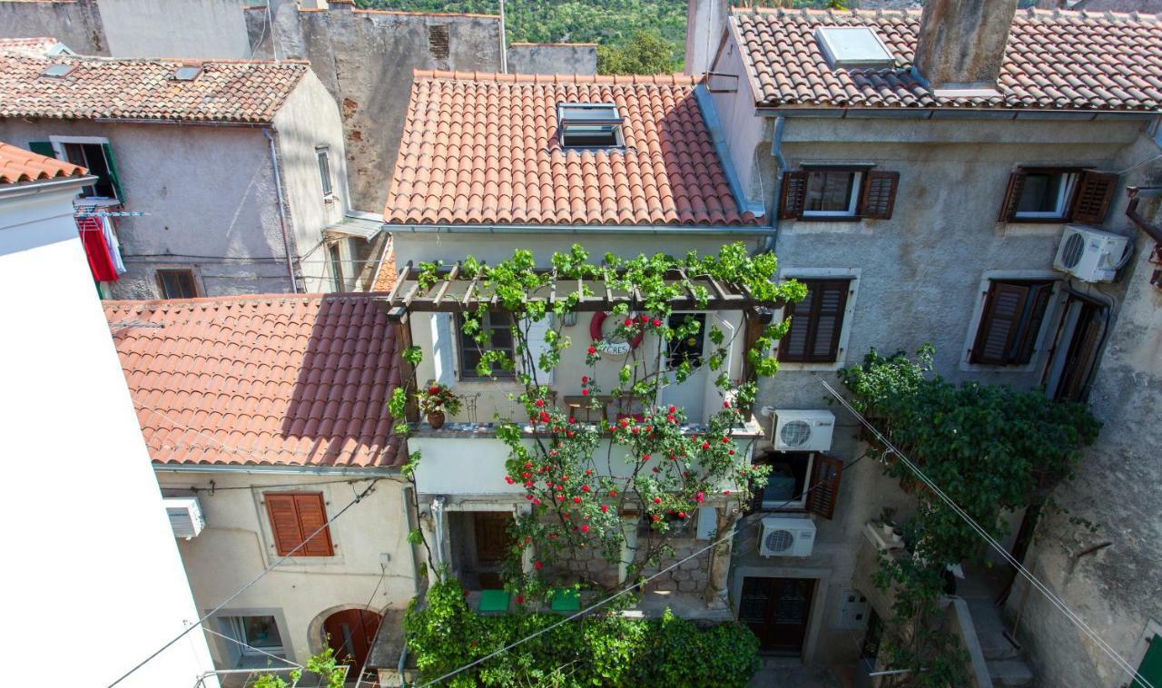 Barbarossa House With Parking Apartment Крес Екстериор снимка