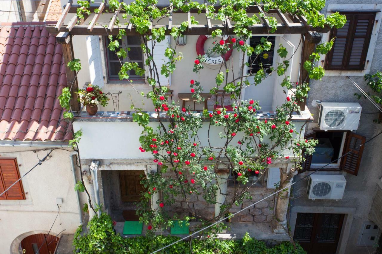 Barbarossa House With Parking Apartment Крес Екстериор снимка